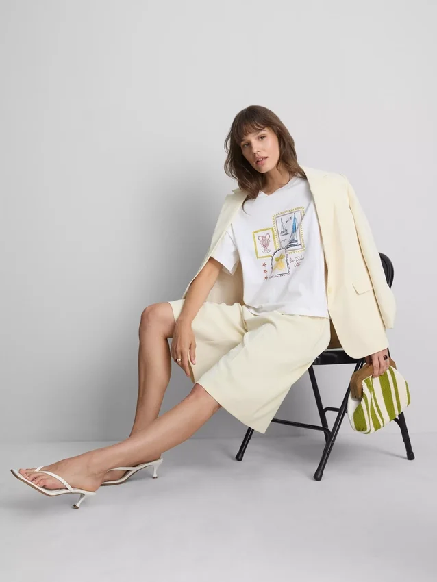 Boxy cotton graphic tee