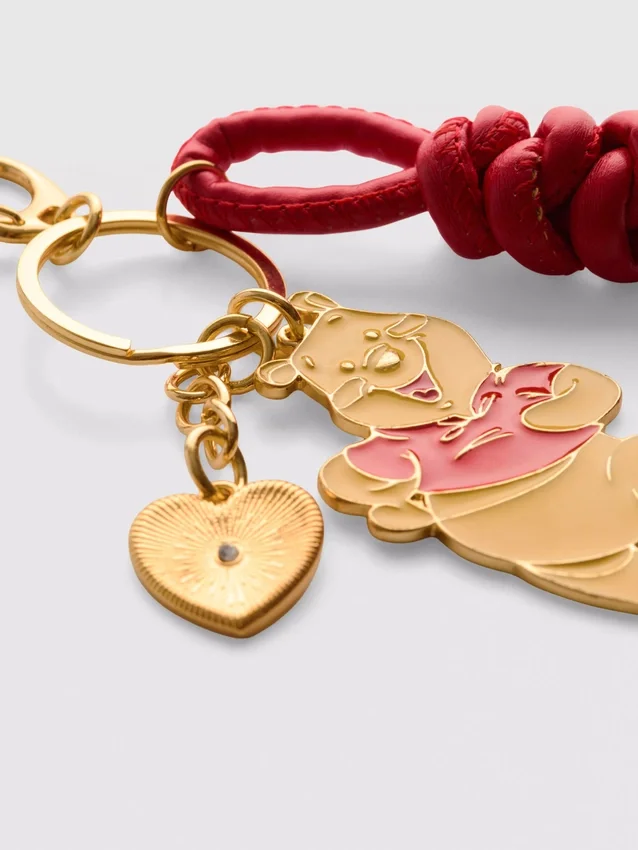 Disney's winnie the pooh keyring